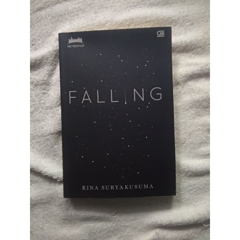 preloved buku FALLING yang di tulis oleh Rina Surya Kusuma