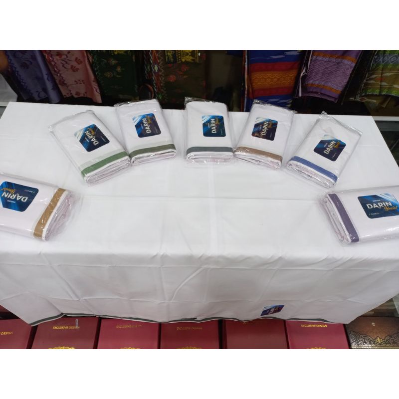 Sarung Merk Darin warna Putih polos tanpa Tumpal