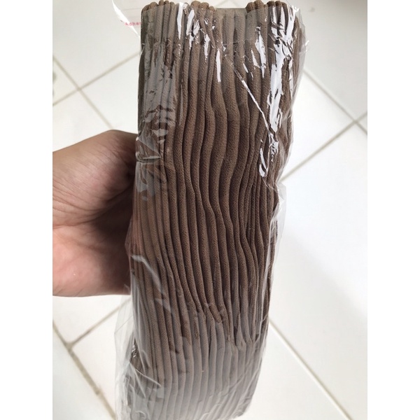 Hijab Pasmina plisket premium / Pasmina Plisket lidi / Pasmina pleated shawl / Pashmina plisket Tanpa Garis Tengah-Earthtone (75x180cm)