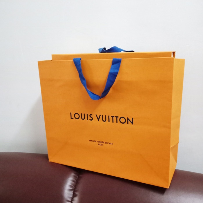 

BAYAR DITEMPAT LV paperbag Authentic paper bag branded original Louis Vuitton