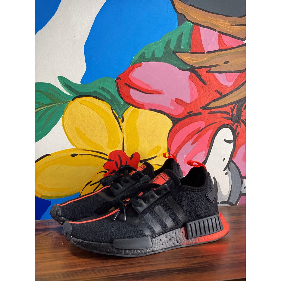 adidas darth vader trainers