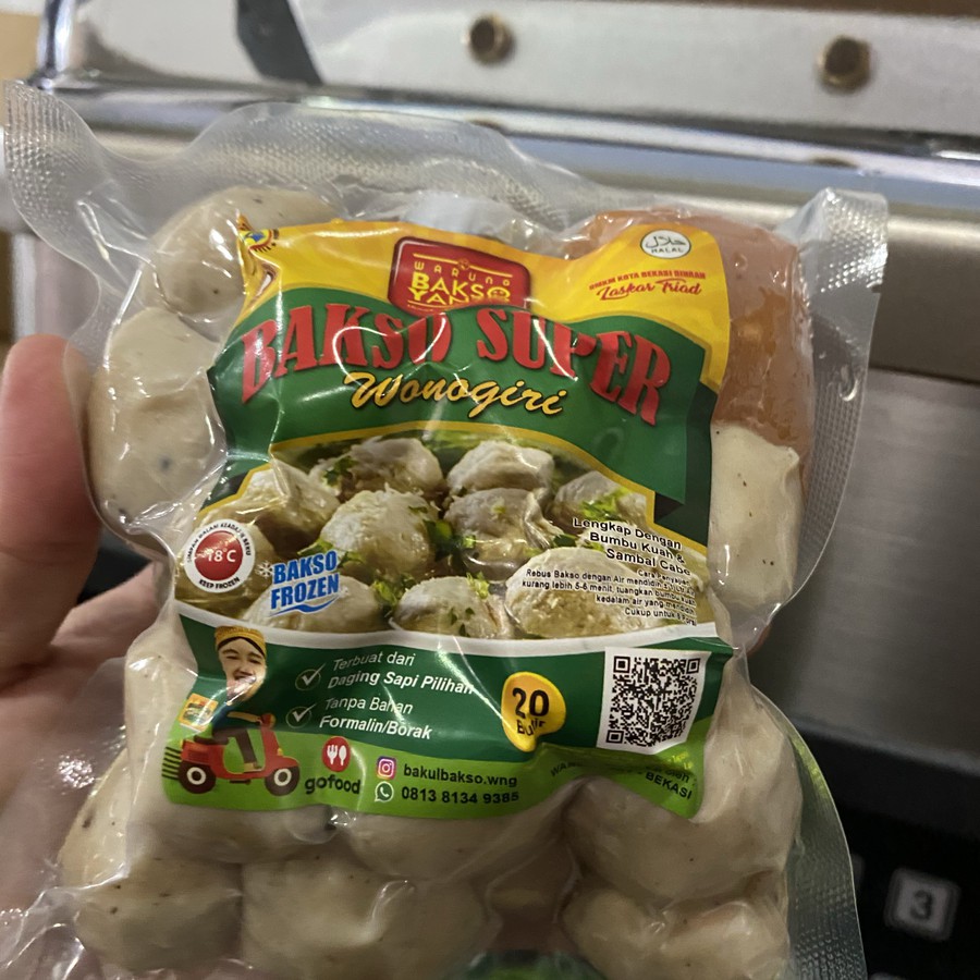 

Bakso Kering Isi 20 butir (sudah ada bumbu+sambal)