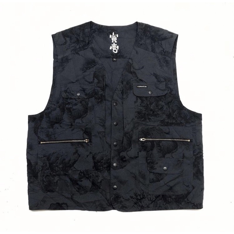 TORAICHI VEST
