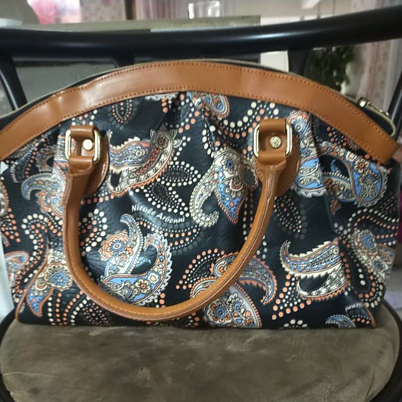 Pink Zebra & Nicole Arbenni