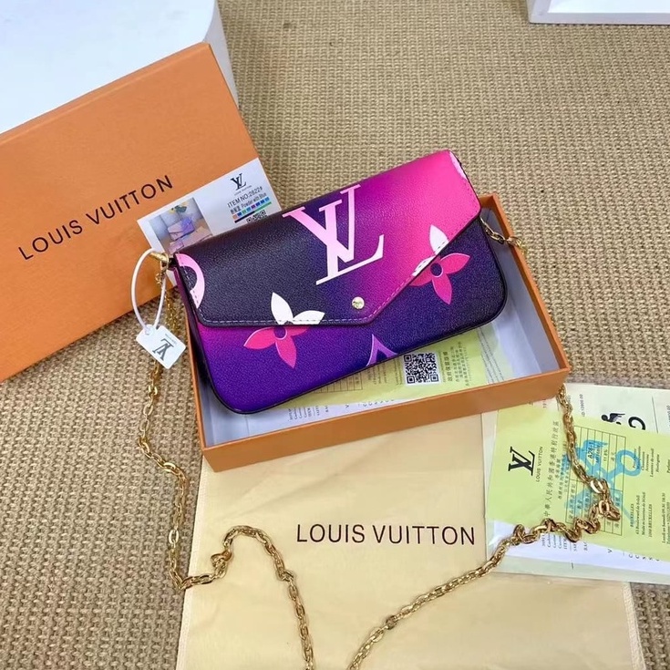 2822 L Vuitton Pòçhette Colour Full Ada no Seri ♡Free Box+invoice+BubbleWrap♡