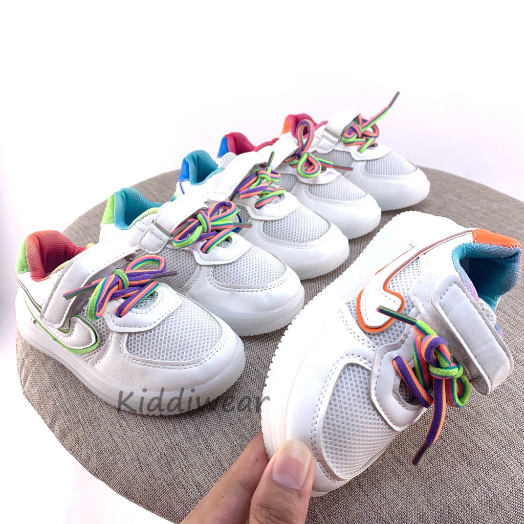 (Kiddiwear) Sepatu led anak MBK97