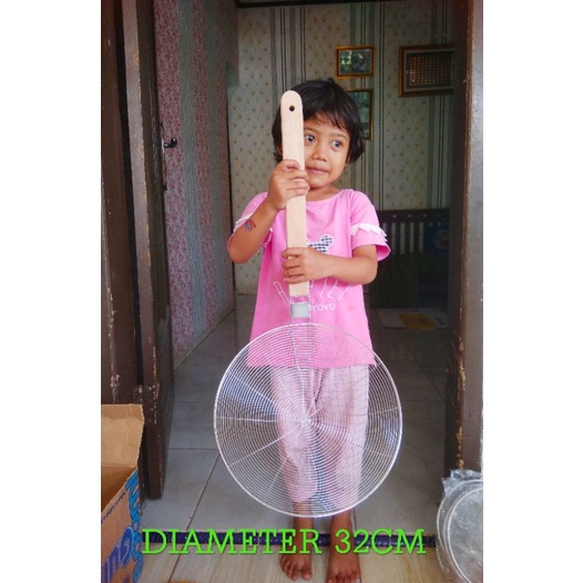 SARINGAN STAINLESS GAGANG KAYU/ SEROKAN PARABOLA BESAR/ SARINGAN PENGGORENGAN BESAR