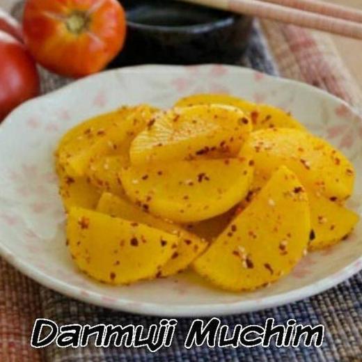 

[COD] Danmuji Muchim / acar lobak kuning bumbu pedas 500g Halal import korea [COD]