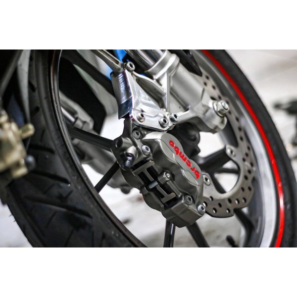 Readyy KALIPER BREMBO CB 150 2021 CBR 150 plus Braket kaliper Ktc brembo Cbr 2021 cb 150 2021 braket