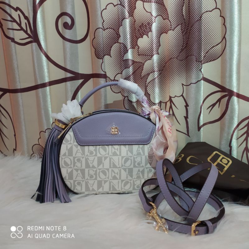 Bonia mono sonia satchel