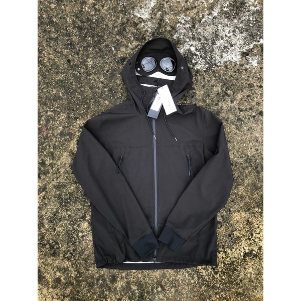 CP COMPANY SOFTSHELL GOOGLE JACKET