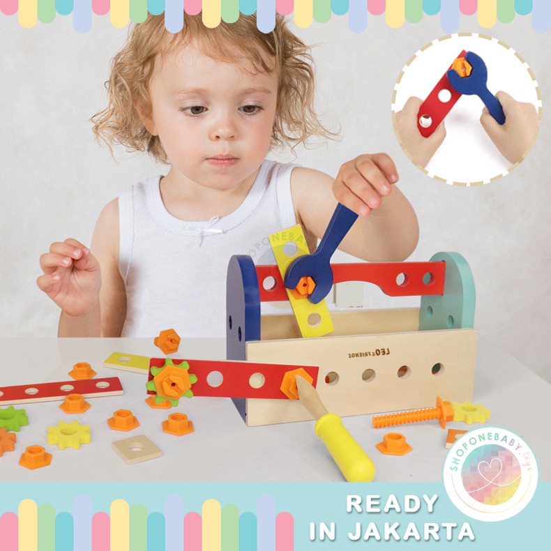 My First Portable Wooden Toolbox Toys Leo & Friends Mainan Kayu Alat Obeng Bengkel Anak Laki Laki