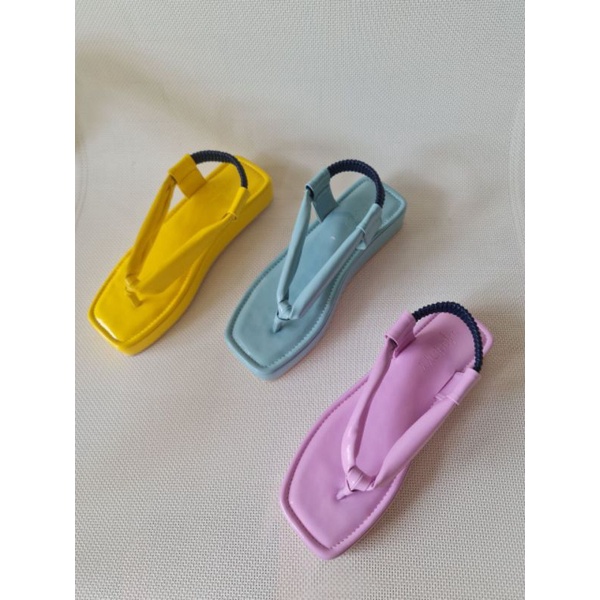Sandal Wanita / Sandal Santai / Sandal lucu / Sandal wanita lucu / Thalia MODNYY