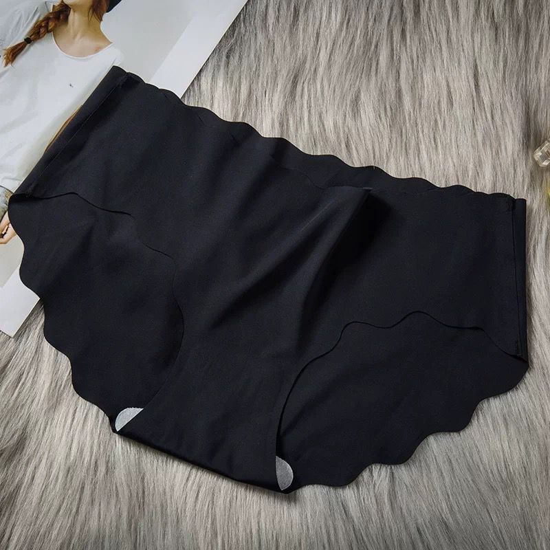 LINGERIEMASTER - (C-20) CELANA DALAM WANITA PREMIUM QUALITY SEAMLESS Motif Bunga CD Push Up-C-20 Hitam