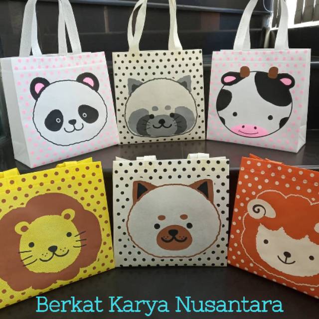 

Tas Goodie Bag Ulang Tahun McD KFC