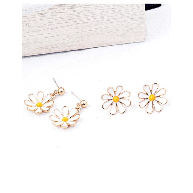 LRC Anting Tusuk Fashion Small Flower 925 Silver Pin Drip Daisy Earrings F94064