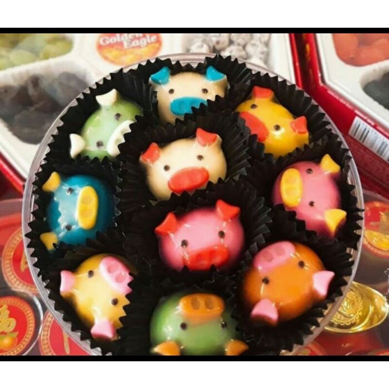 

cokelat praline karakter babi/pig warna warni/toples 250 gram