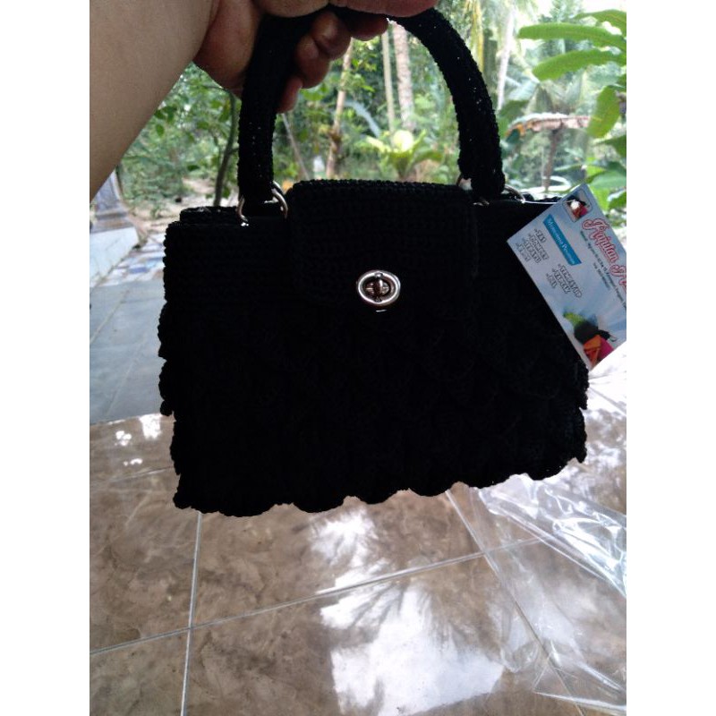 tas rajut selempang tenteng