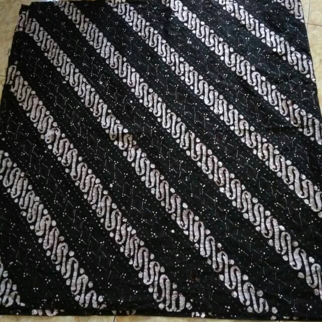 Sarung batik bakaran, asli pati