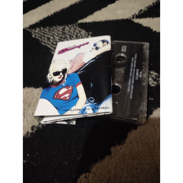 kaset pita shampoo