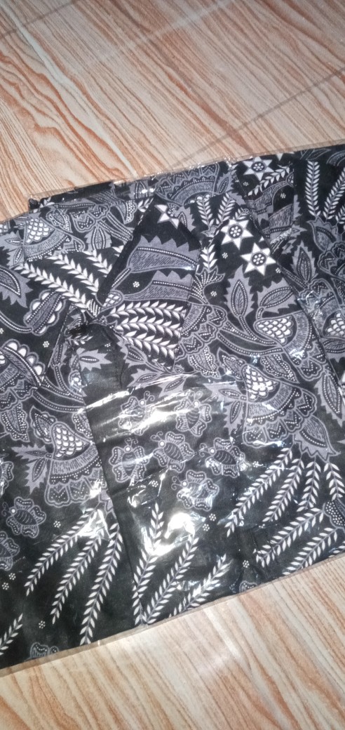 Batik Couple Pria Wanita Motif Manggar Abu