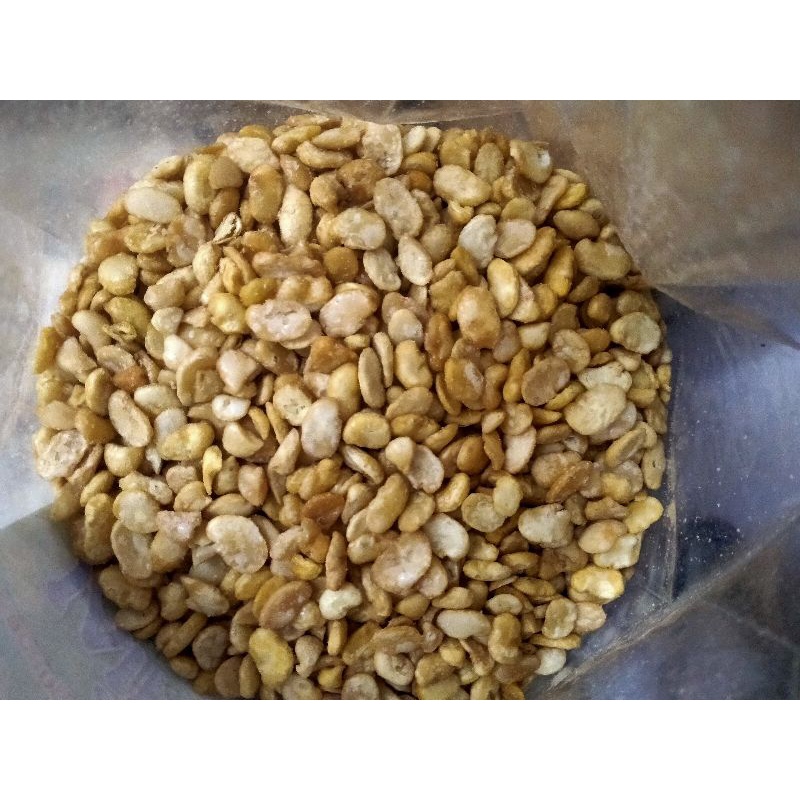 

kacang koro kupas/kacang Merci asin 250g