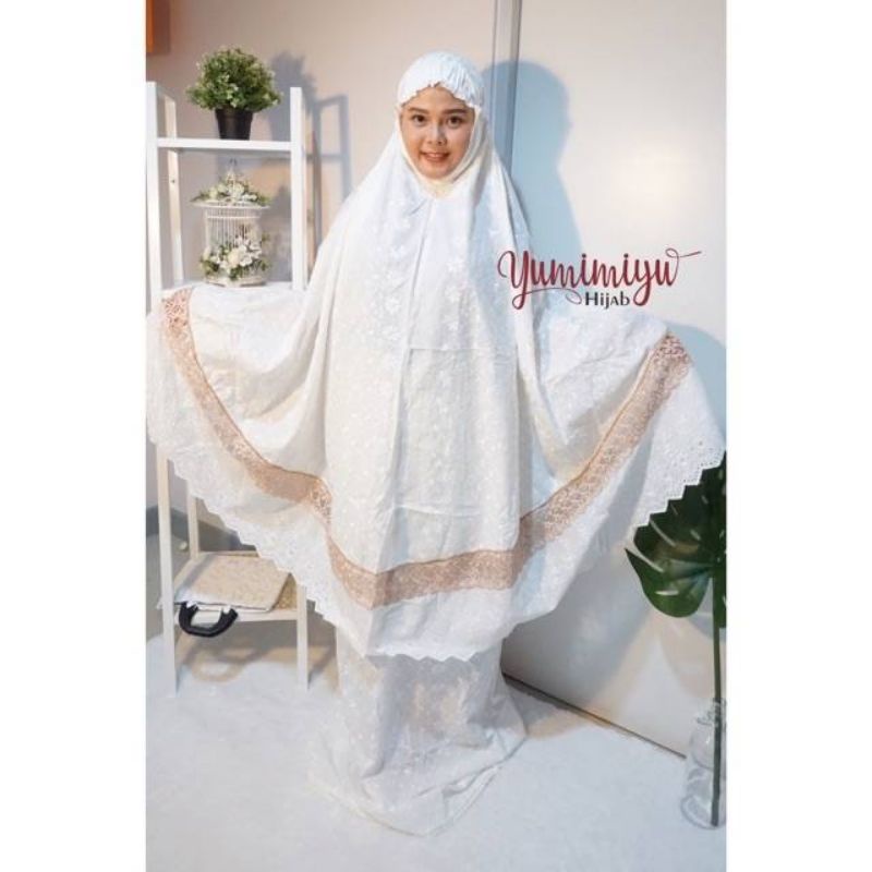 Mukena katun Paris atau Rubiah jumbo