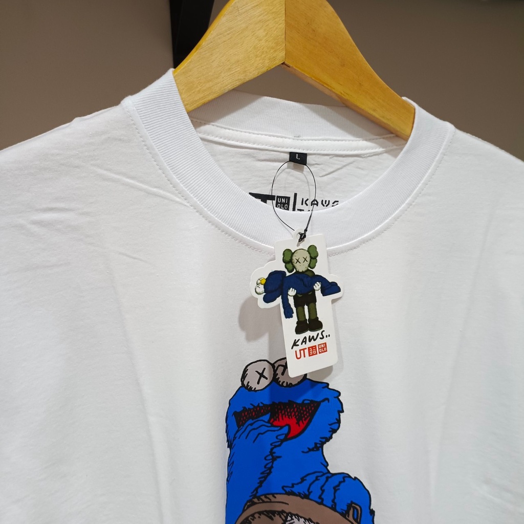 Kaos Uniqlo Jump 50th One Peace Logo Sablon Black T shirt Baju Premium-2