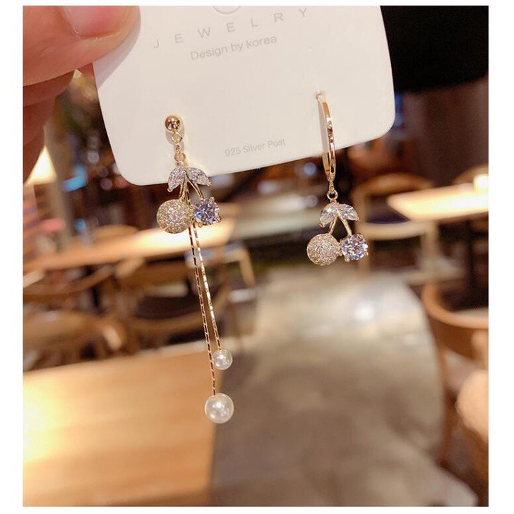 Anting Tusuk Gantung Bahan Sterling Silver 925 Desain Buah Ceri Hias Zircon Gaya Korea Untuk Wanita