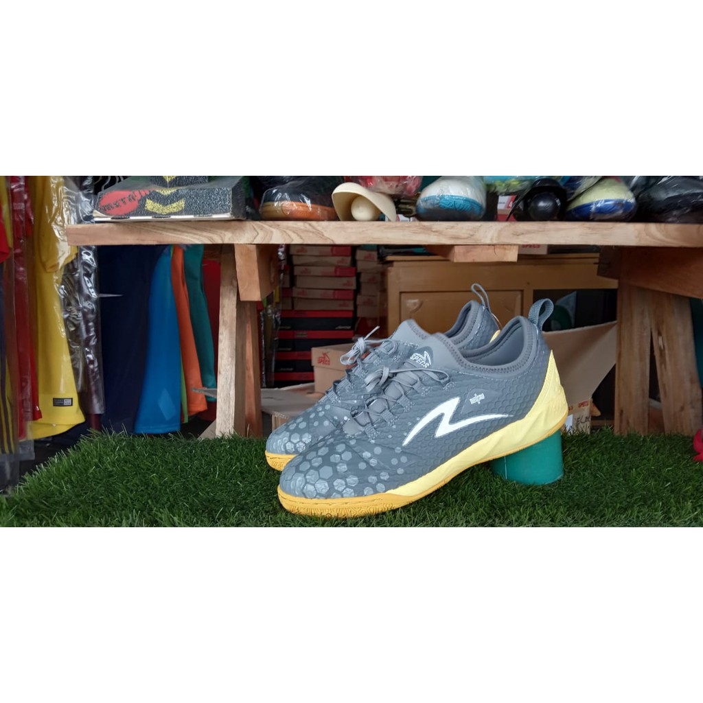 SPECS METASALA KNIGHT IN - GREY YELLOW