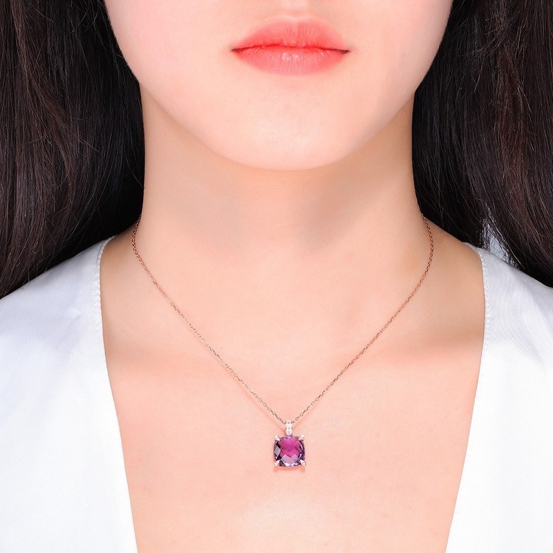 [Ready Stock]Fashion Personality Square Amethyst Pendant Rose Gold Necklace