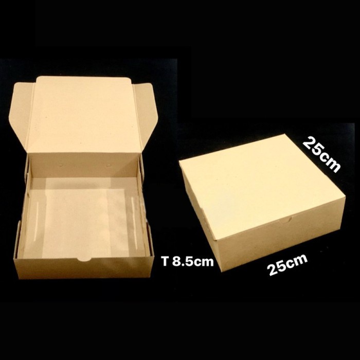 

Box Eflute 25x25x8.5cmB ox Kotak Kue Roti Bolu Dus Packaging Polos Leb