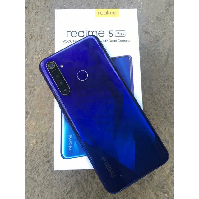 Realme 5 pro 4/128 second