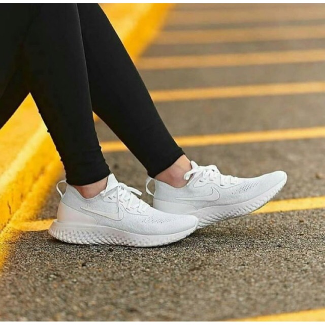 Nike epic react flyknit triple white