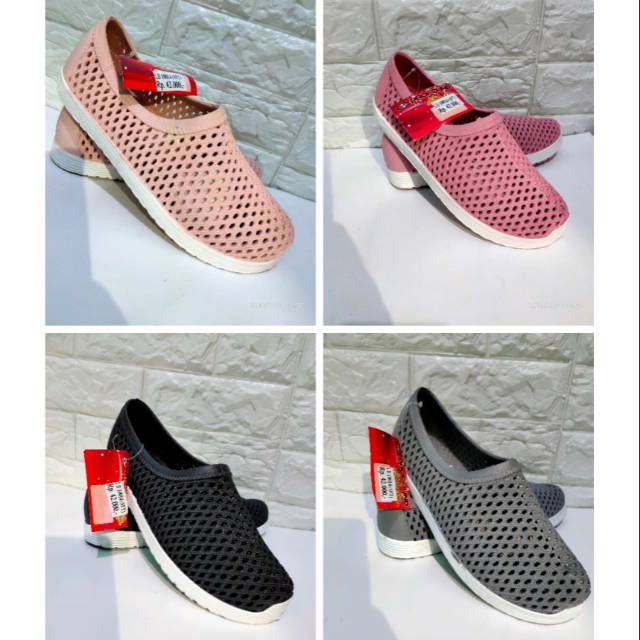 Sepatu karet New Era