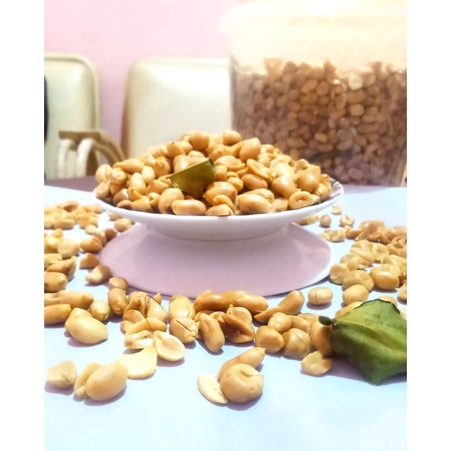 

KACANG BAWANG OVEN GURIH [HOME MADE]