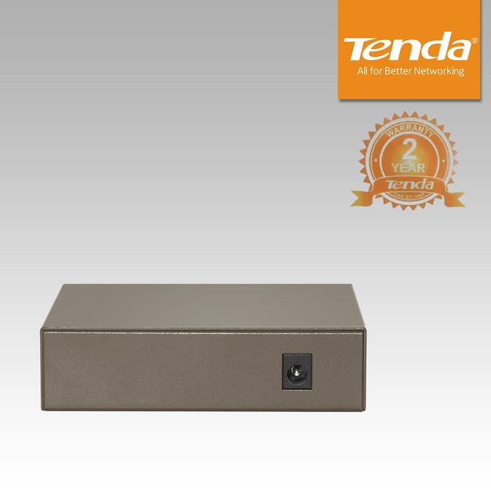 Tenda TEF1105P 4 port PoE Switch