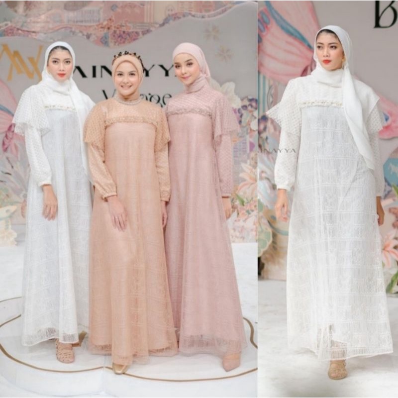 Alyssa Dress Broken White by Ainayya