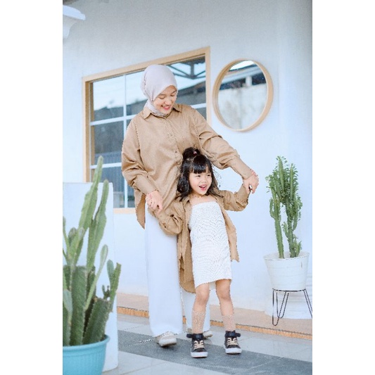 Basic Oversized Kids By Keenanthi / Kemeja Oversize Anak