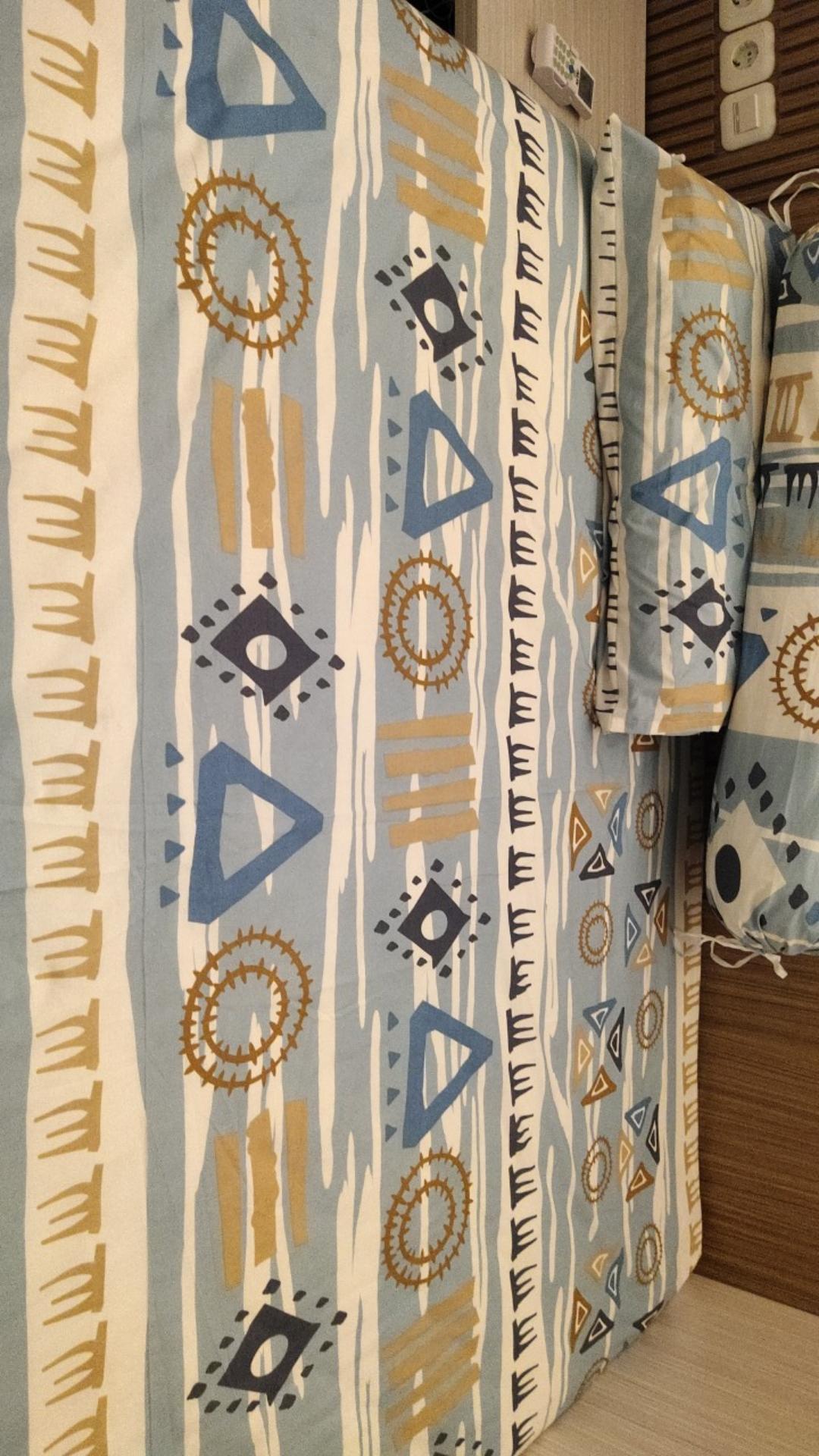 Sprei Double 160x200 And 140x200 Bahan Katun Star Cvc Lokal  Bisa Custom Ukuran  Kotak Pesan