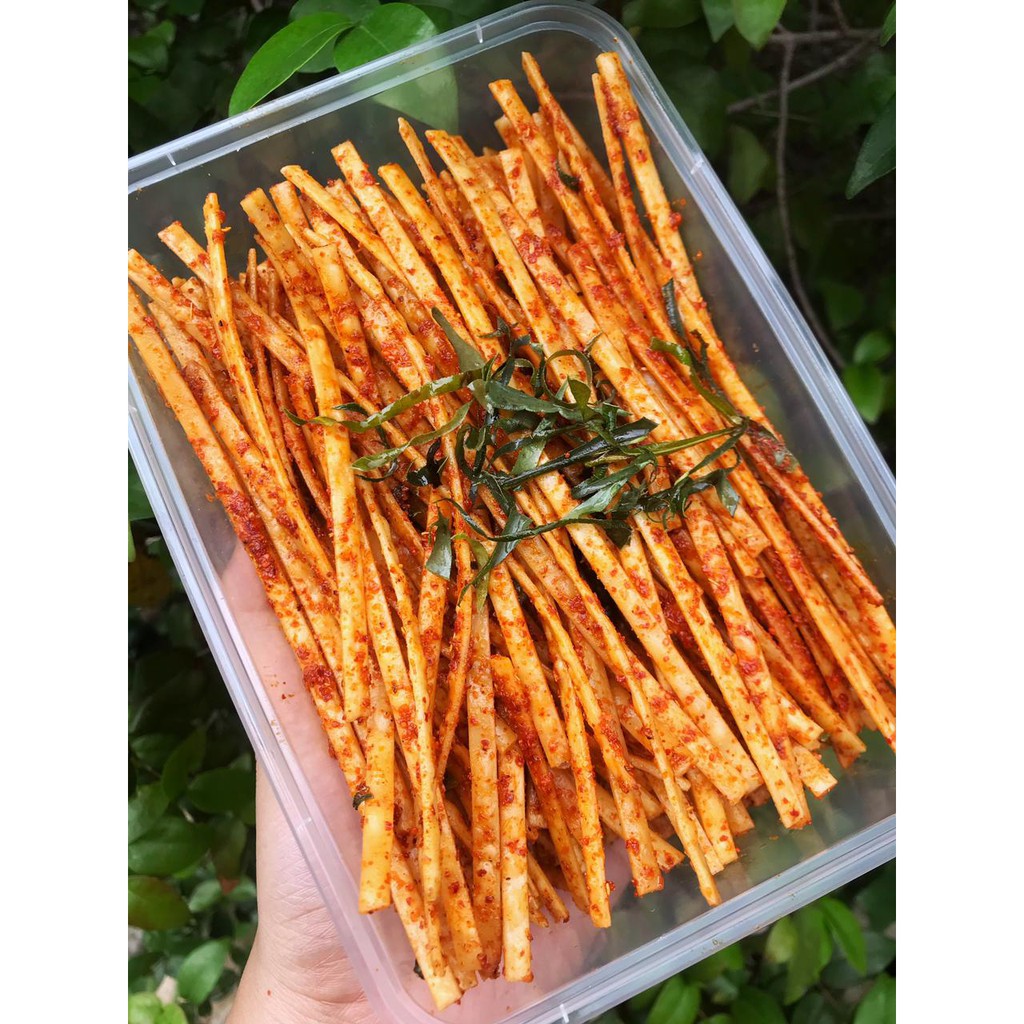 

MAKANAN RINGAN MIE LIDI GEPENG STICK PEDAS GURIH 250 GRAM