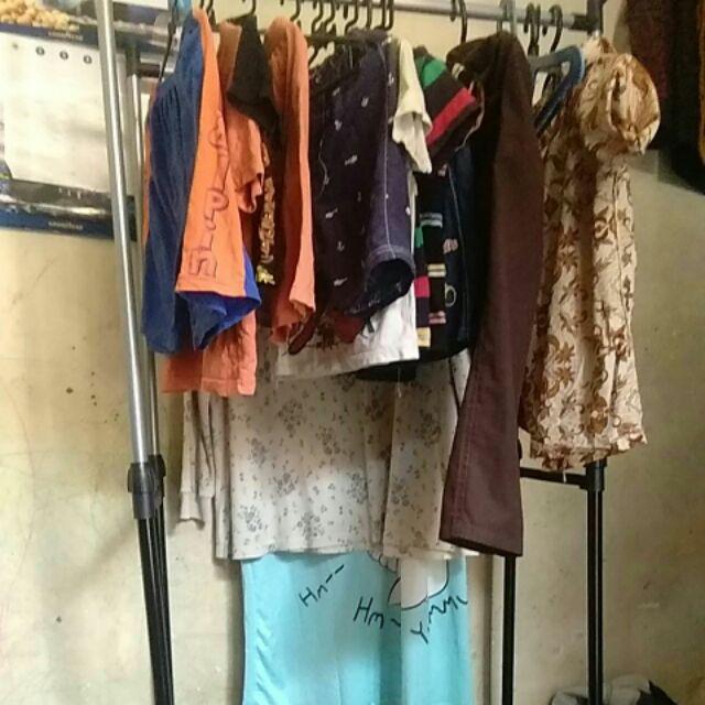 Single Rak Jemuran Laundry Beroda Multifungsi