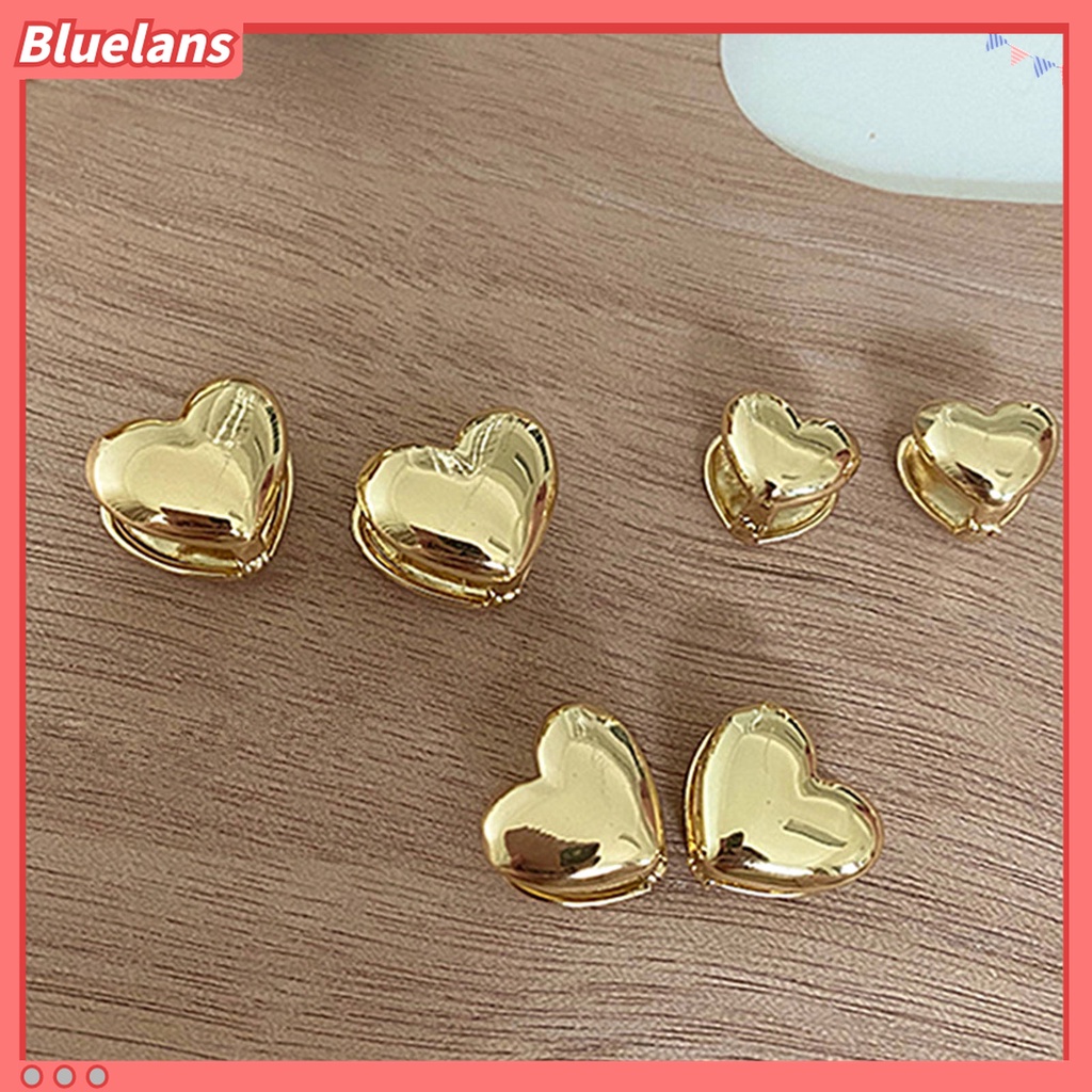 1 Pasang Anting Stud Liontin Hati Warna Solid Permukaan Halus Dapat Dibuka Untuk Wanita