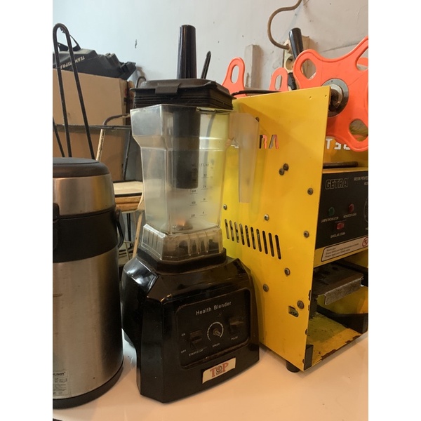 DI JUAL BARANG BEKAS CAFE Blender merek TOP