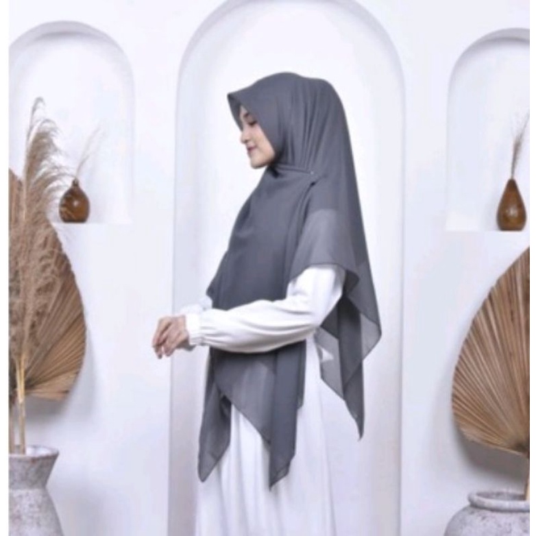 Kerudung Segi Empat Jumbo /Bella Square/140 cm x 140 cm/ jilbab syari