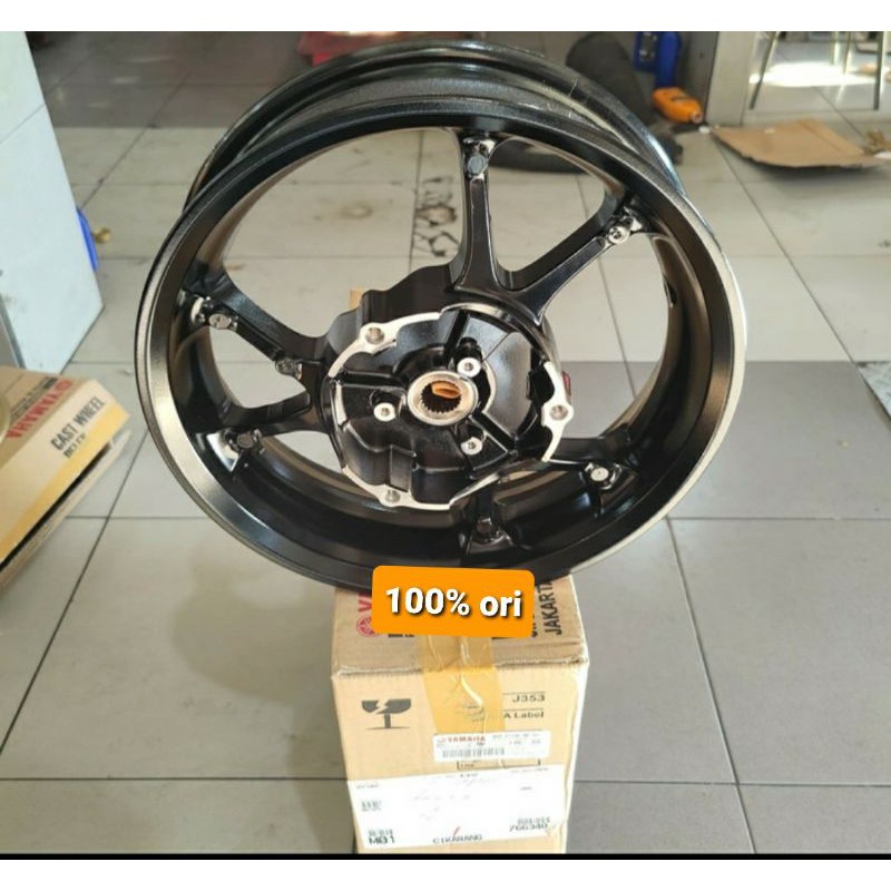 VELG BELAKANG NEW NMAX 2020 ASLI / PELAK BELAKANG NEW NMAX 2020 ORI YAMAHA B6H F5338 00 33