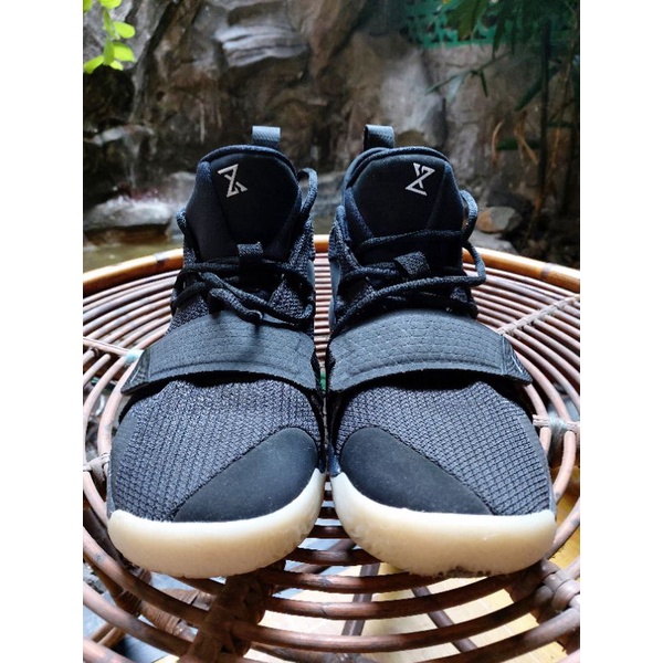NIKE PAUL GEORGE 2