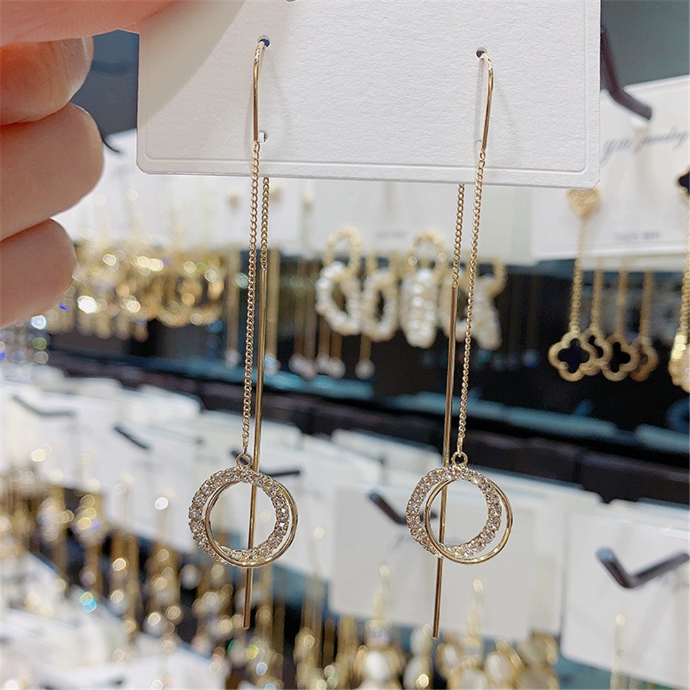 1 Pasang Korea Berlubang Emas Bulat Zirkon Panjang Rumbai Liontin Anting-Anting Wanita