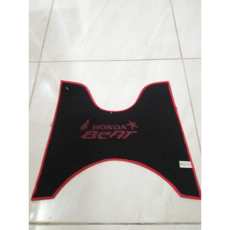 [BISA COD] 1Pcs Karpet Motor Untuk Alas Kaki Mudah Dibersihkan Merk Vario Karpet karet pijakan alas kaki motor