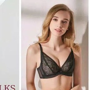 Sorella Bra 36B Tanpa Kawat Push Up Hitam Busa Tebal Ultimate Comfort Lace Super Halus